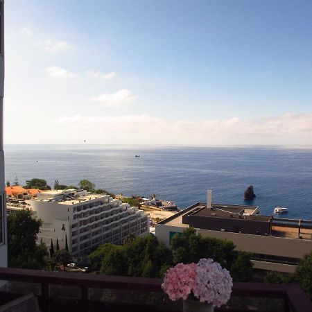 Tranquil Ocean View Apartment 丰沙尔 外观 照片